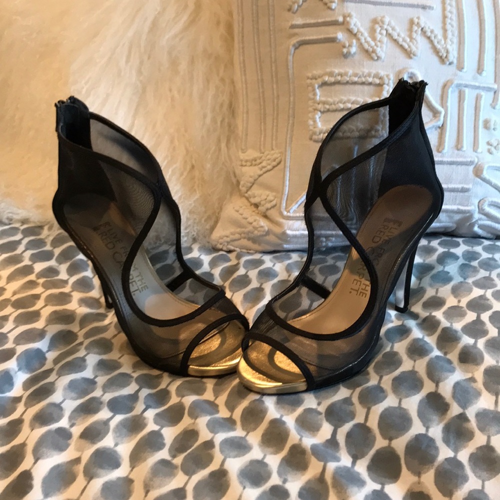 E! Live From The Red Carpet Black Mesh Heel Sz 5.5
